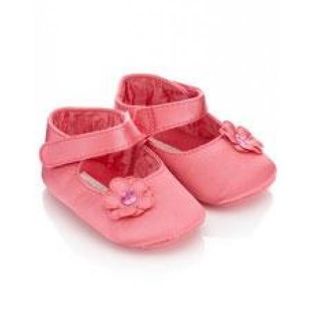 Babyschuh mit Satinblume