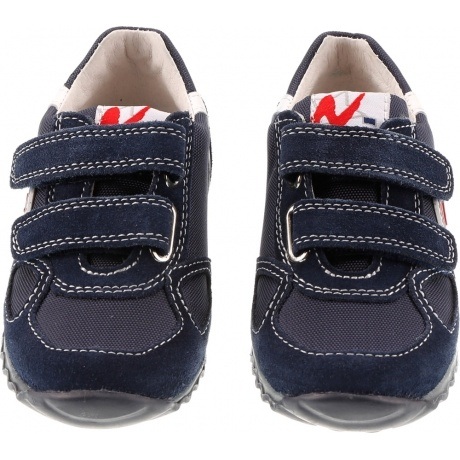 Klassischer Sneaker mit Klettverschluss